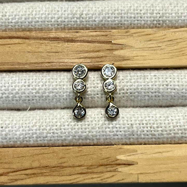 Huggie Trio de Brillantes Chapa