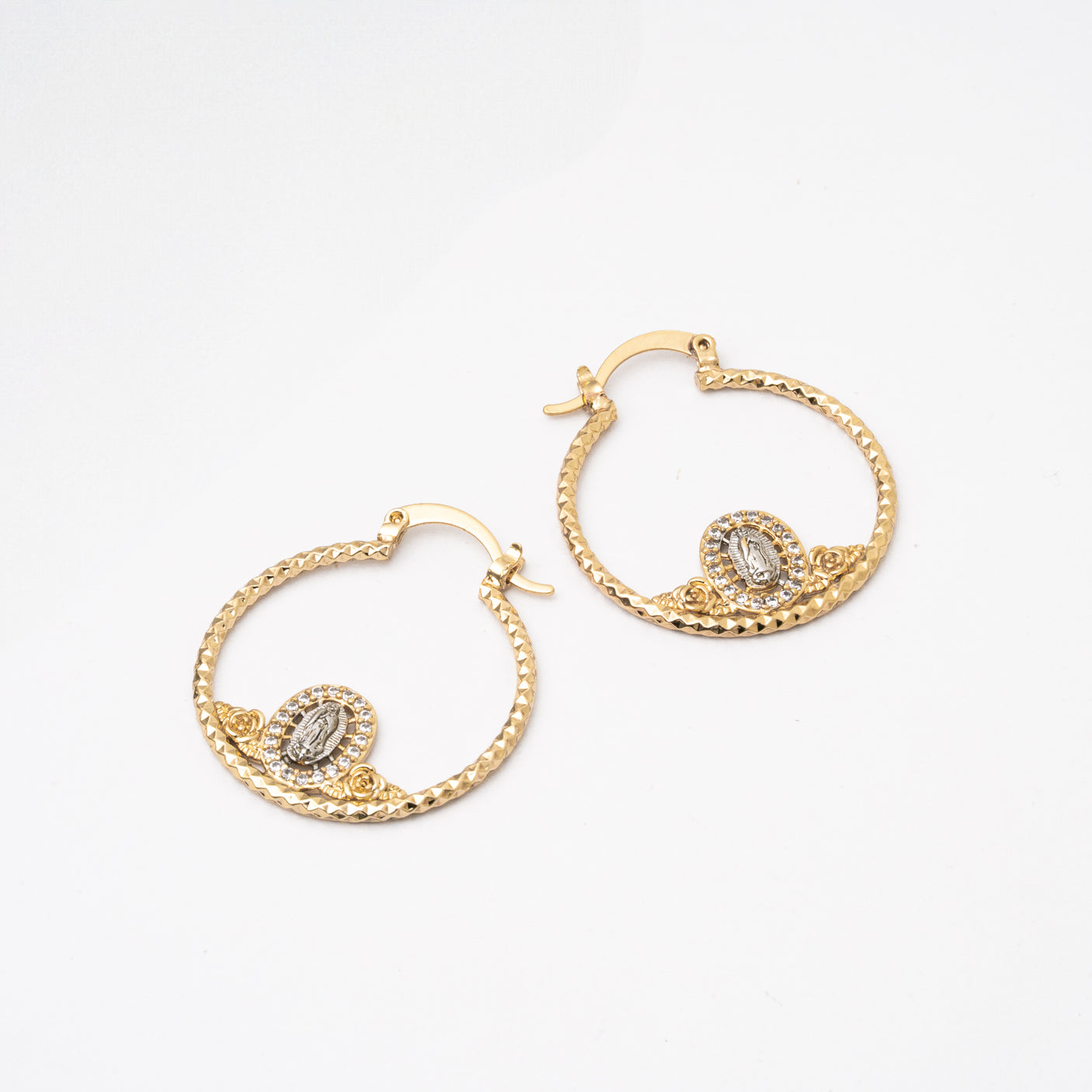 Arracadas Virgen Divina Chapa 3cm