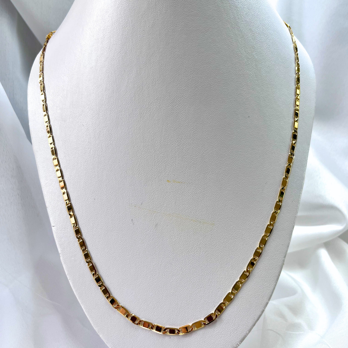 Cadena Chapa 18K 60CM 4MM